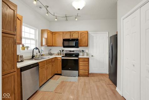 15347 Wandering Way Noblesville IN 46060