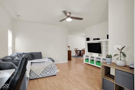 15347 Wandering Way Noblesville IN 46060
