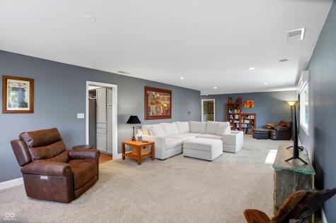 7420 Lesley Avenue Indianapolis IN 46250