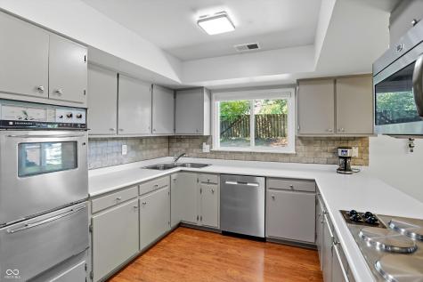 7420 Lesley Avenue Indianapolis IN 46250