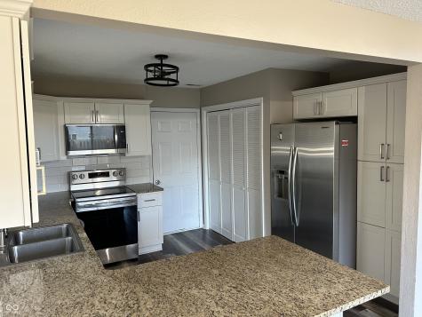 3445 W 53rd Street Indianapolis IN 46228