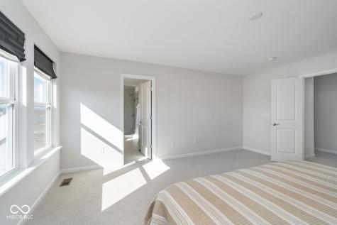 6609 N Dogwood Drive Mccordsville IN 46055