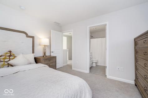 6609 N Dogwood Drive Mccordsville IN 46055