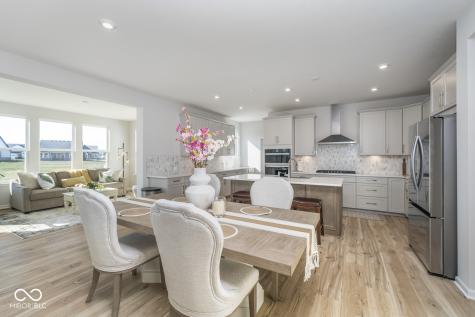 6609 N Dogwood Drive Mccordsville IN 46055