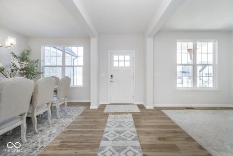 6609 N Dogwood Drive Mccordsville IN 46055