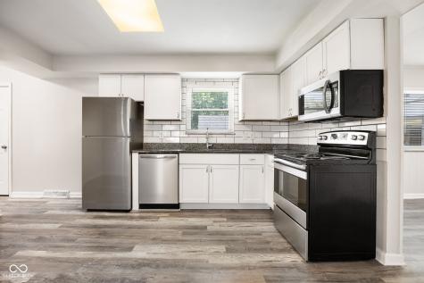 185 Oliver Avenue Franklin IN 46131