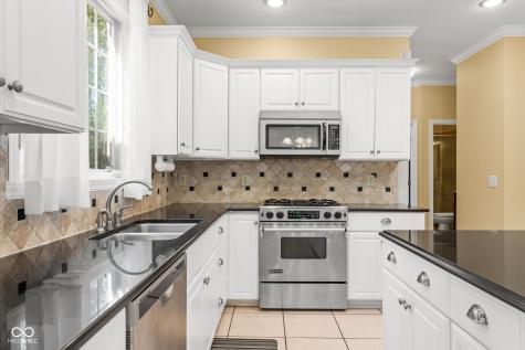 14408 Whisper Wind Drive Carmel IN 46032