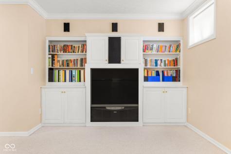 14408 Whisper Wind Drive Carmel IN 46032