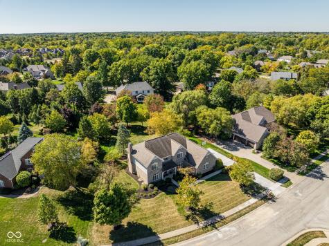 14408 Whisper Wind Drive Carmel IN 46032