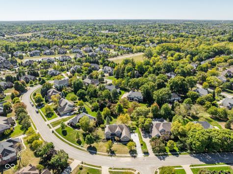 14408 Whisper Wind Drive Carmel IN 46032