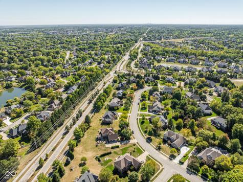 14408 Whisper Wind Drive Carmel IN 46032