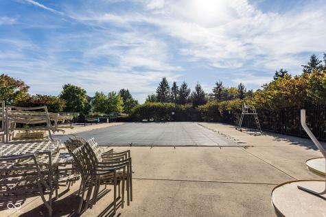 14408 Whisper Wind Drive Carmel IN 46032