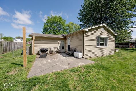 5469 W Village Drive New Palestine IN 46163