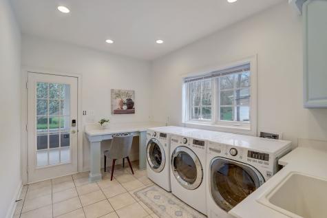 8023 Heyward Drive Indianapolis IN 46250