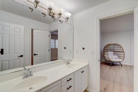 8023 Heyward Drive Indianapolis IN 46250