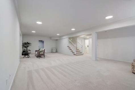 8023 Heyward Drive Indianapolis IN 46250