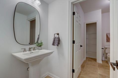 8023 Heyward Drive Indianapolis IN 46250