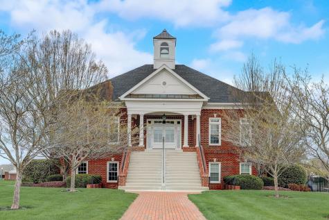 8023 Heyward Drive Indianapolis IN 46250