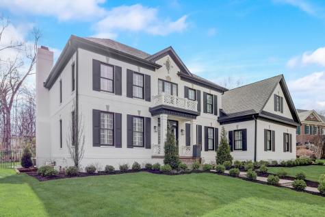 8023 Heyward Drive Indianapolis IN 46250