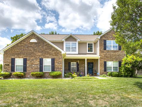 8524 Claverdon Lane Avon IN 46123