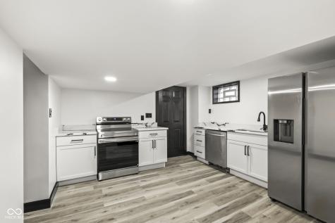 2922 N Delaware Street Indianapolis IN 46205
