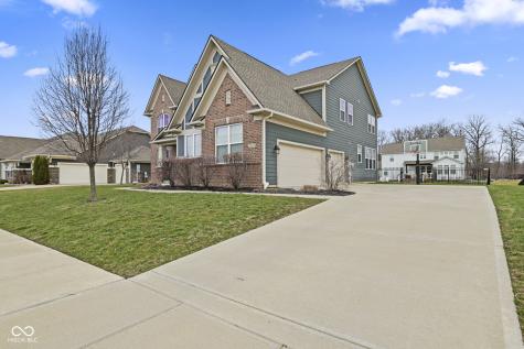 10283 Sinndar Lane Fishers IN 46040