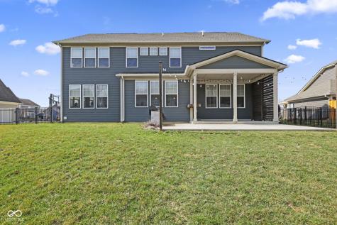 10283 Sinndar Lane Fishers IN 46040
