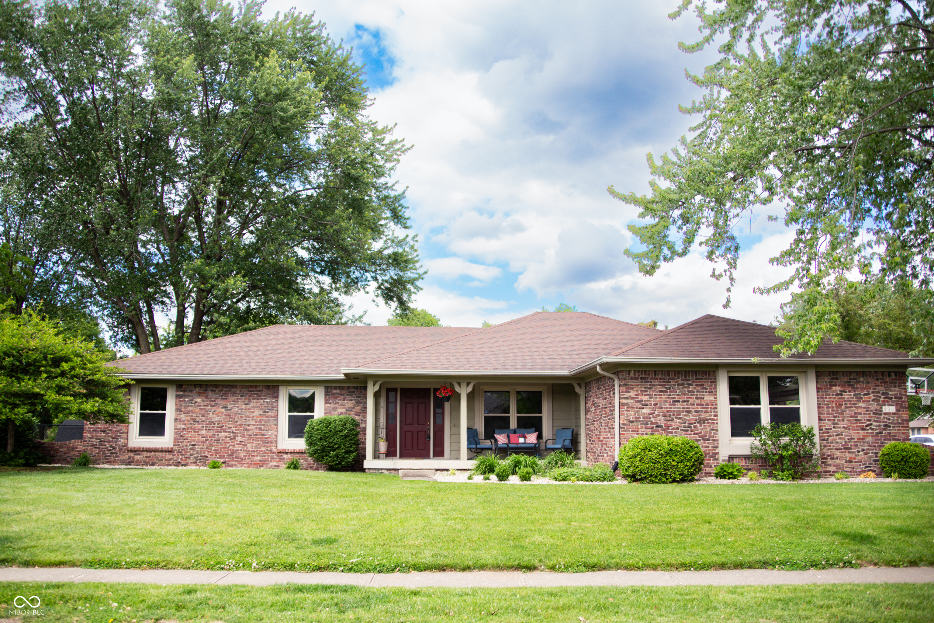 8311 Chateaugay Drive Indianapolis IN 46217