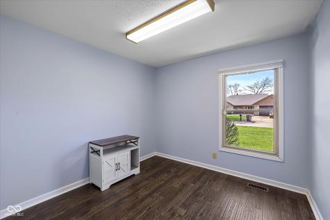 8311 Chateaugay Drive Indianapolis IN 46217