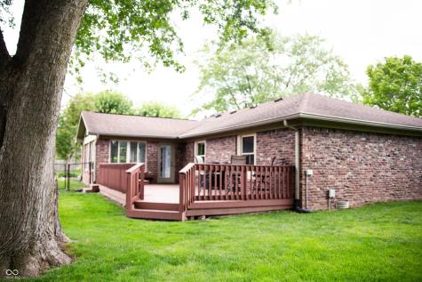 8311 Chateaugay Drive Indianapolis IN 46217