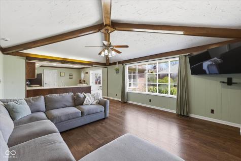 8311 Chateaugay Drive Indianapolis IN 46217