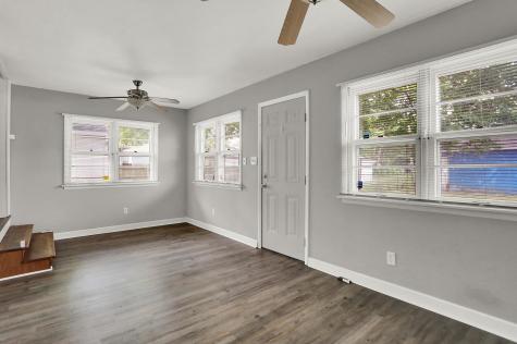 4552 Crittenden Avenue Indianapolis IN 46205
