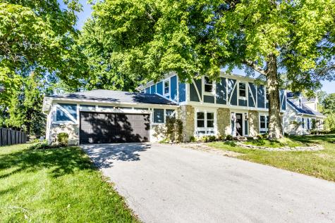 12102 Somerset Way E Carmel IN 46033