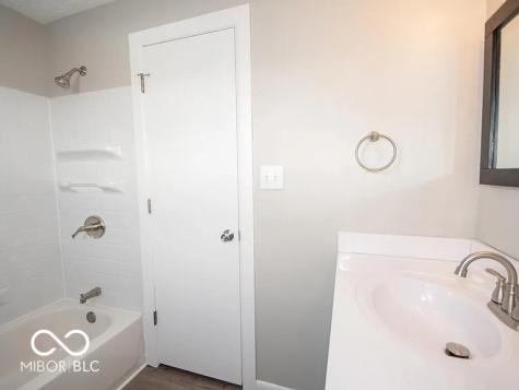 531 N Alton Avenue Indianapolis IN 46222