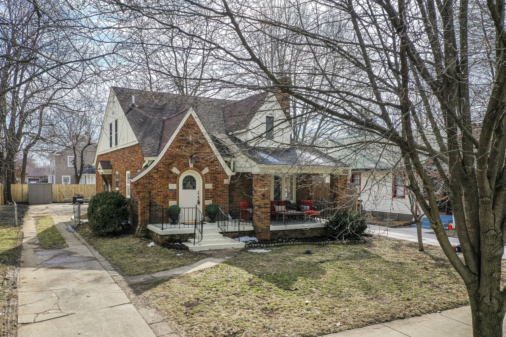 331 W 44th Street Indianapolis IN 46208
