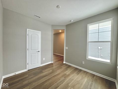 806 Daisy Street Greenwood IN 46143