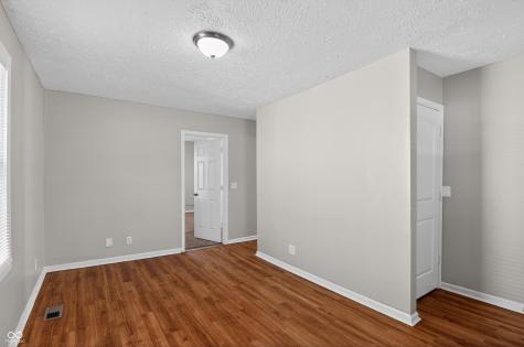 3737 Deloss Street Indianapolis IN 46201