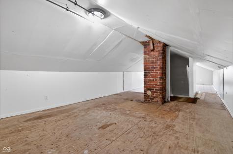 3737 Deloss Street Indianapolis IN 46201