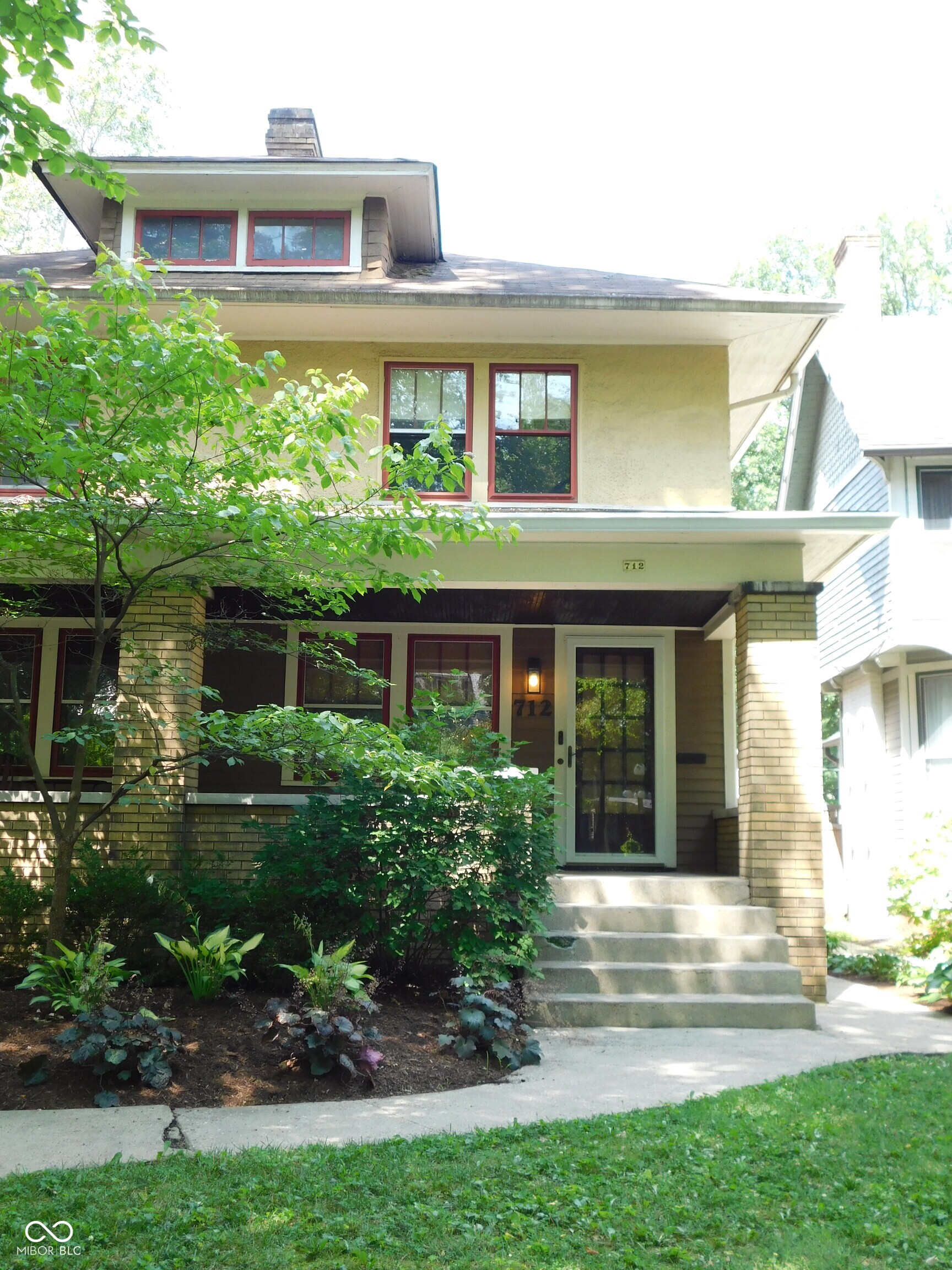 712 Woodruff Place E Drive Indianapolis IN 46201