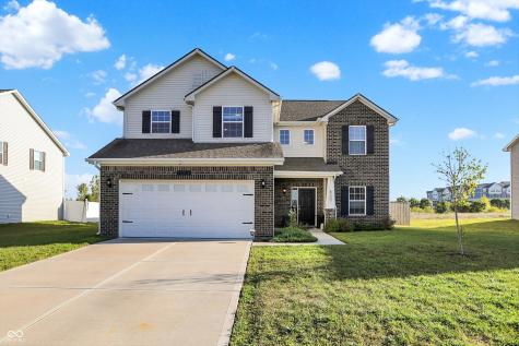 8207 Cagles Mill Trace Avon IN 46123