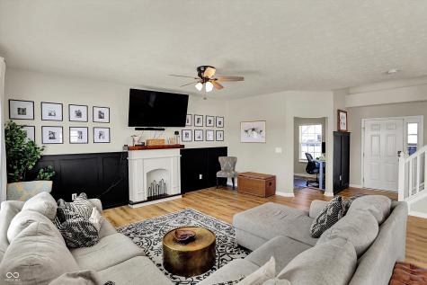 8207 Cagles Mill Trace Avon IN 46123