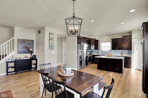 8207 Cagles Mill Trace Avon IN 46123