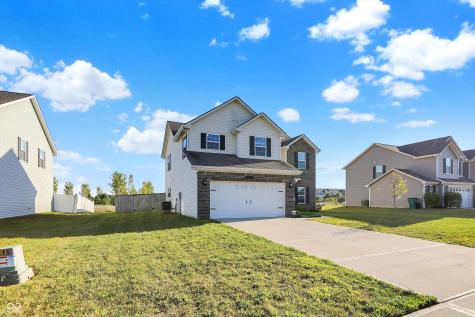 8207 Cagles Mill Trace Avon IN 46123