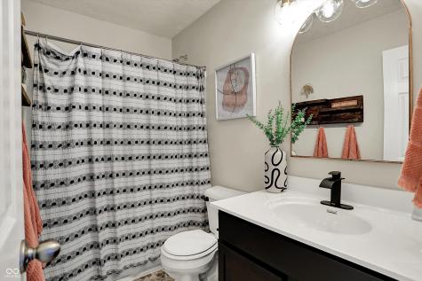 8207 Cagles Mill Trace Avon IN 46123