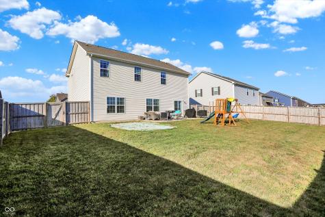 8207 Cagles Mill Trace Avon IN 46123