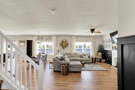 8207 Cagles Mill Trace Avon IN 46123