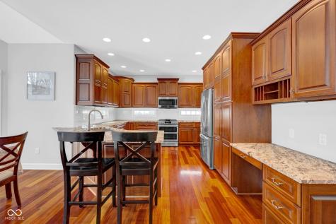 5173 Northwood Drive Columbus IN 47201