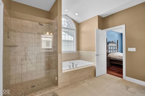 5173 Northwood Drive Columbus IN 47201