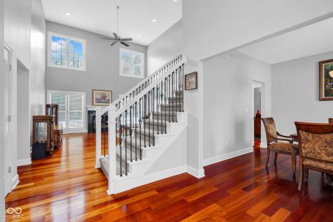 5173 Northwood Drive Columbus IN 47201