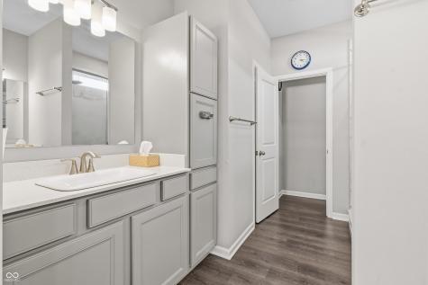 5805 Flat Hill Drive Indianapolis IN 46239